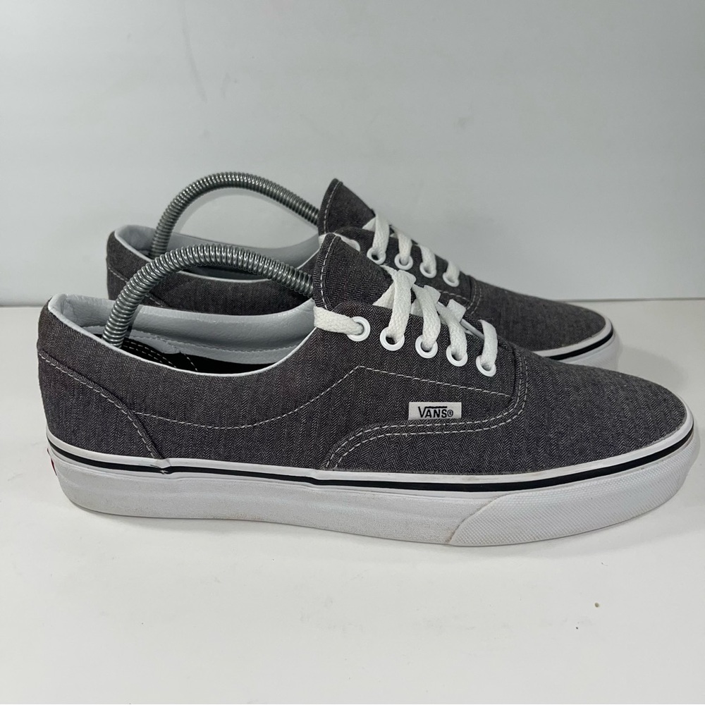 Vans Off The Wall Grey Lows sneakers size 9.5